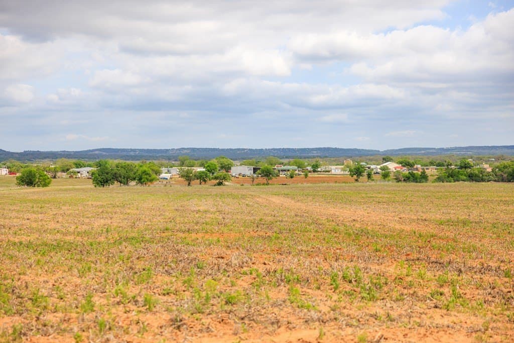 25.08 acres in Gillespie County - photo 37