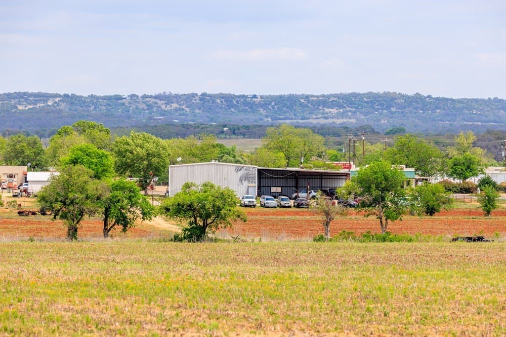 25.08 acres in Gillespie County - photo 35