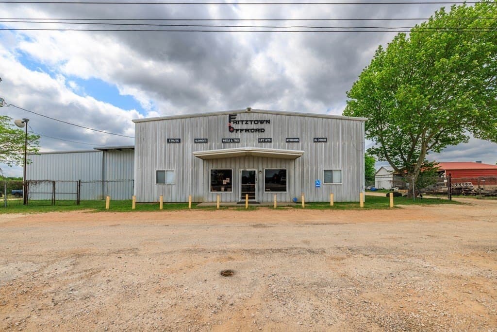 25.08 acres in Gillespie County - photo 9