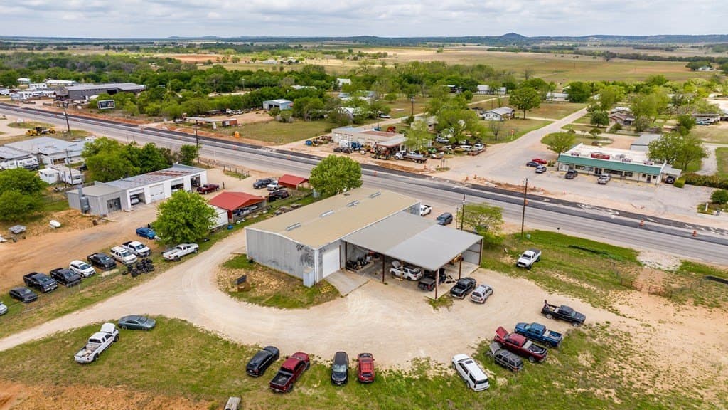 25.08 acres in Gillespie County - photo 6