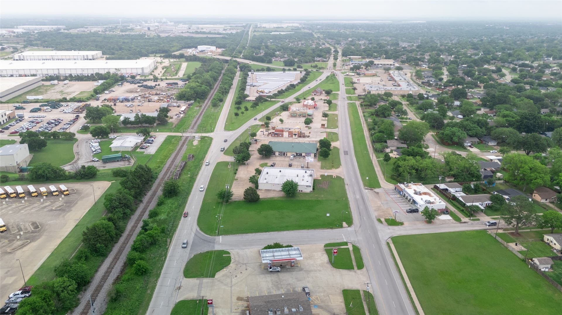 0.37 acres in Dallas County - photo 9