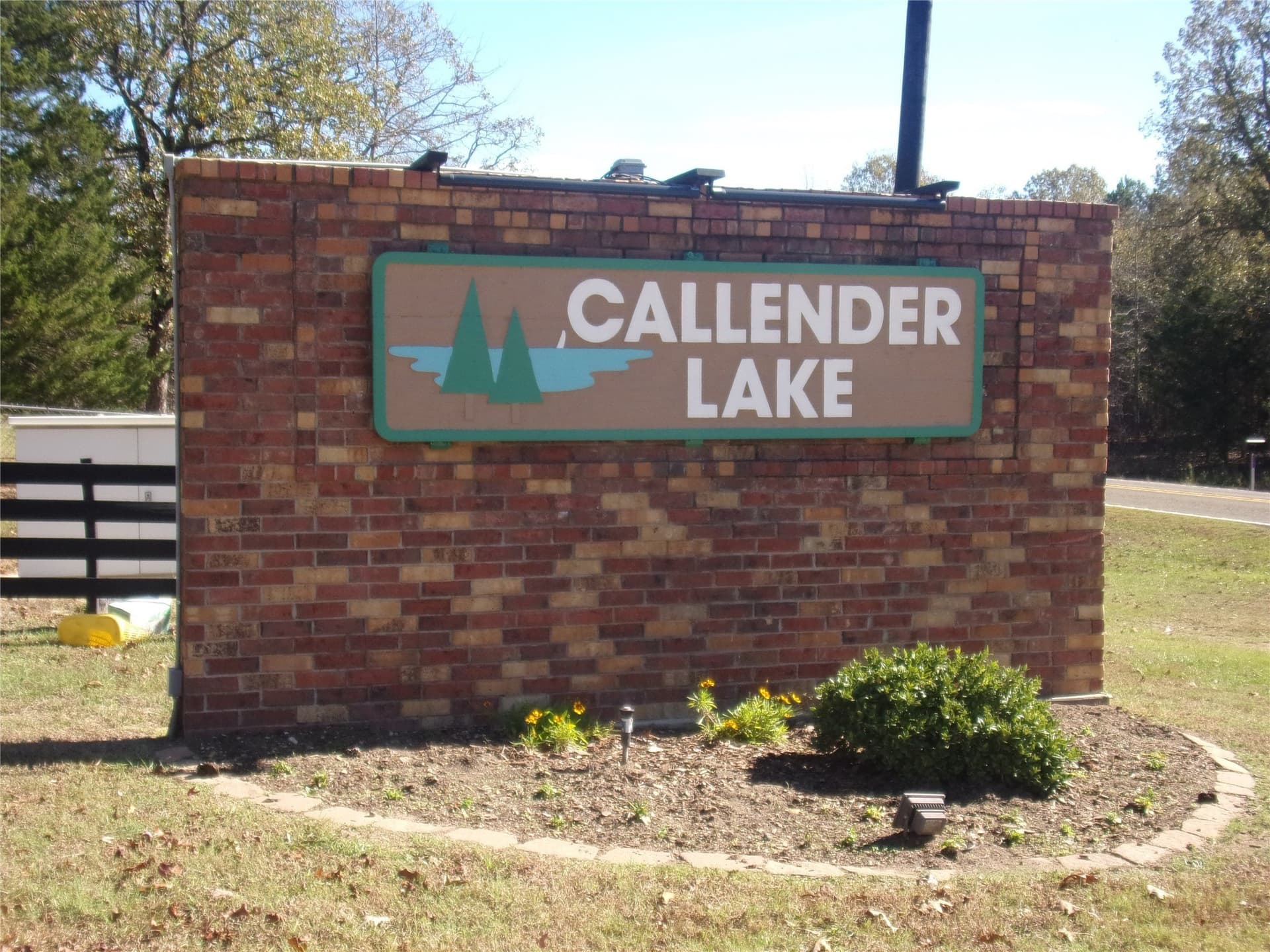 0.88 acres in Van Zandt County - photo 10