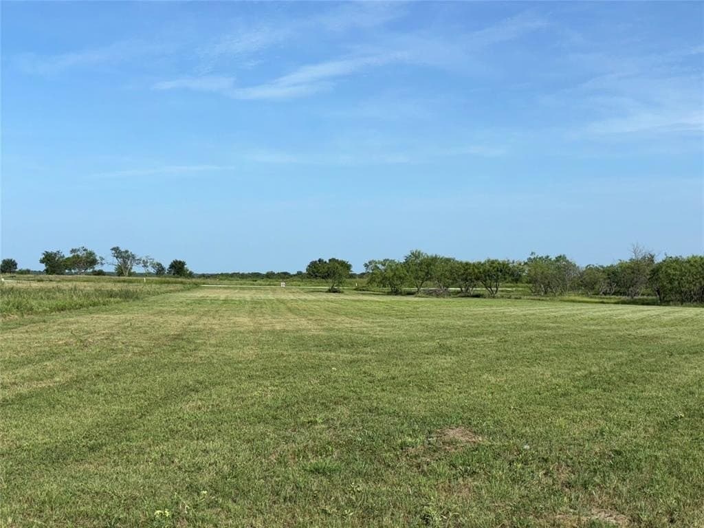 1.62 acres in Navarro County gallery image 3