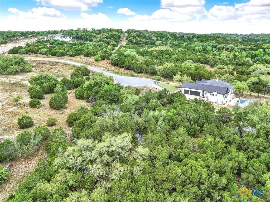 1.5 acres in Comal County - photo 10