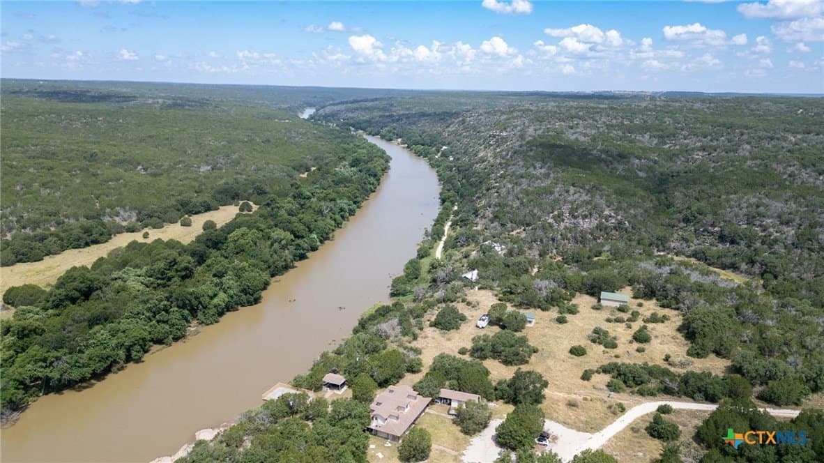 5.18 acres in Lampasas County - photo 9