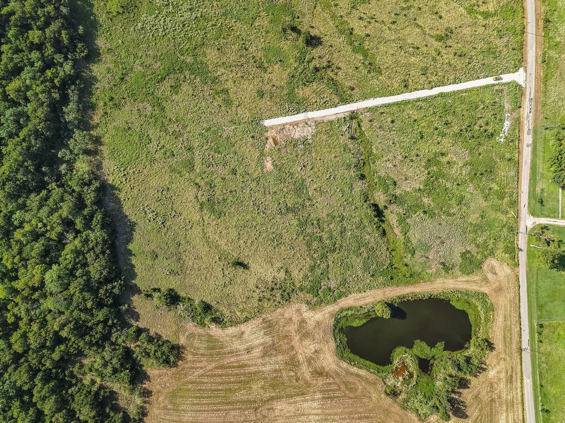 3.61 acres in Navarro County - photo 10