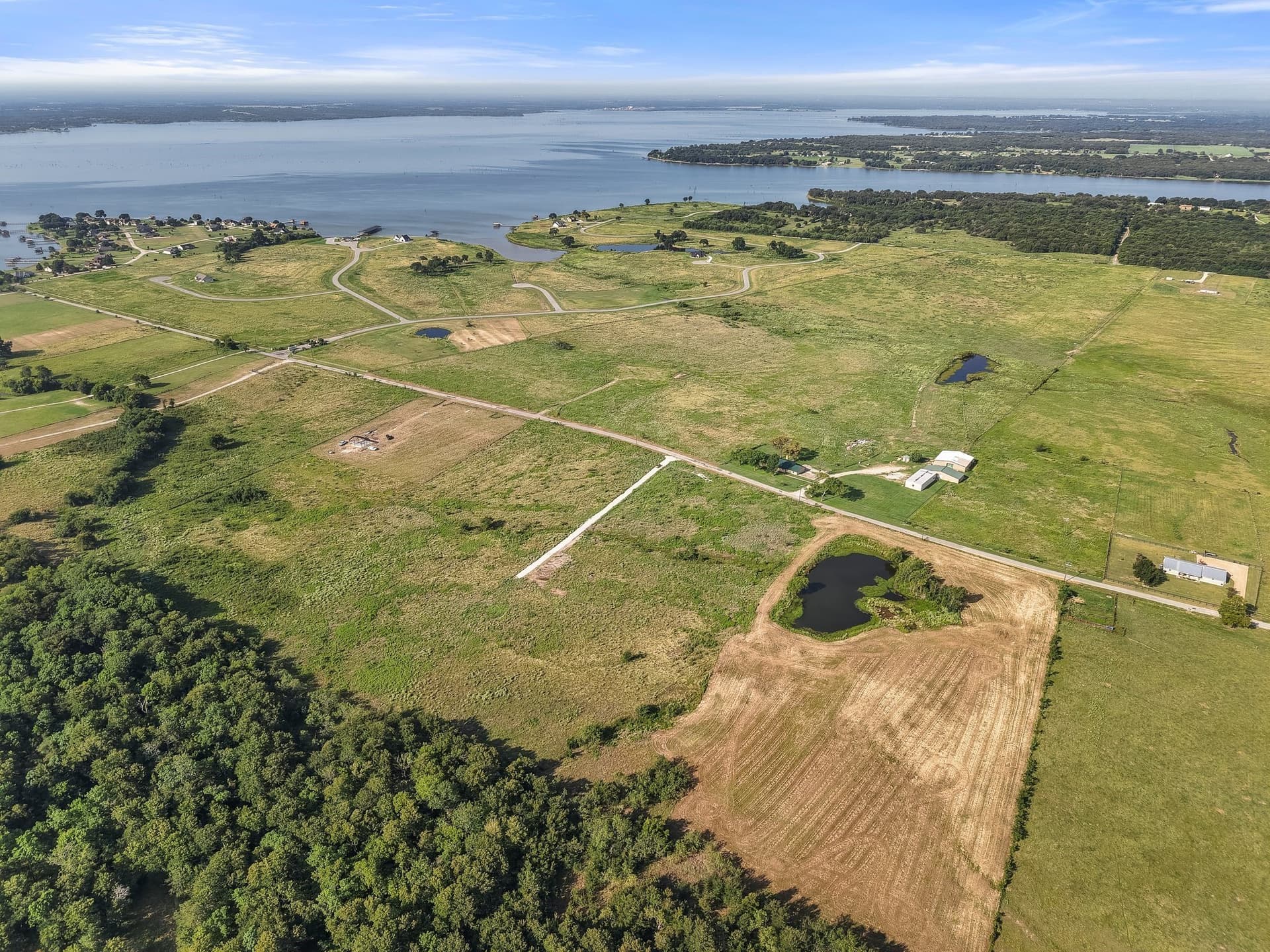 3.61 acres in Navarro County - photo 9