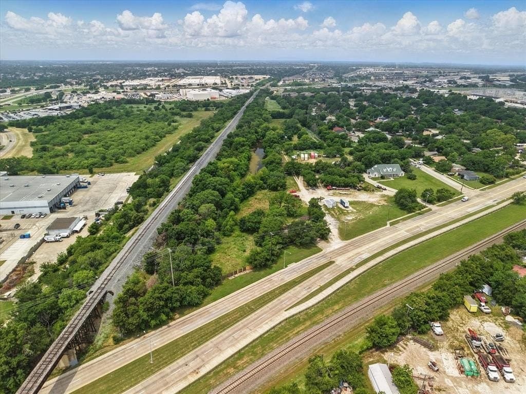 9.78 acres in Denton County