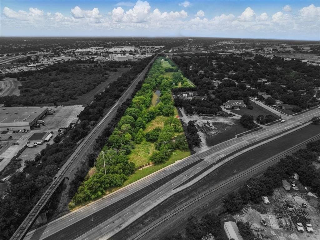 9.78 acres in Denton County gallery image 2
