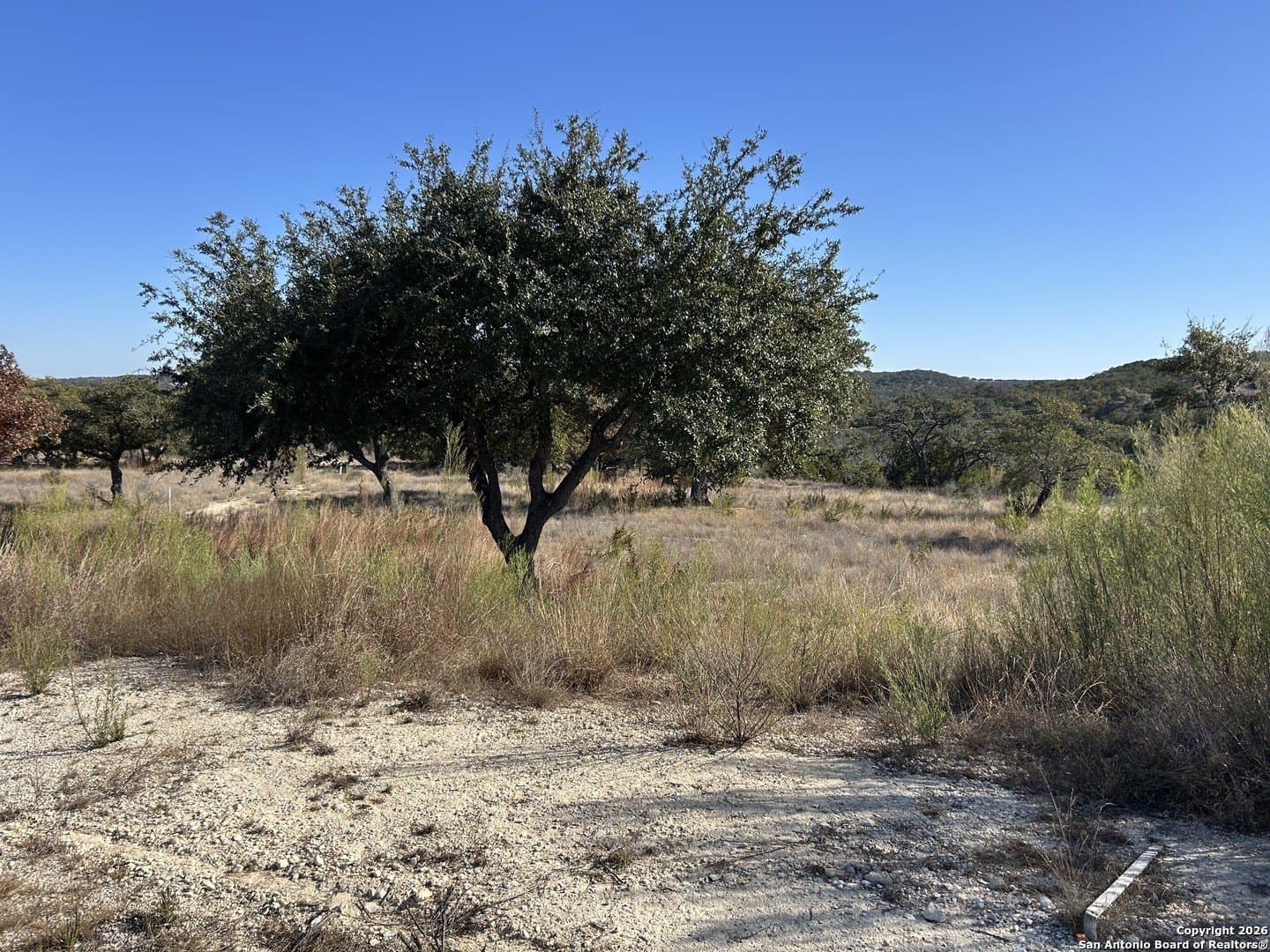5.01 acres in Kerr County - photo 8