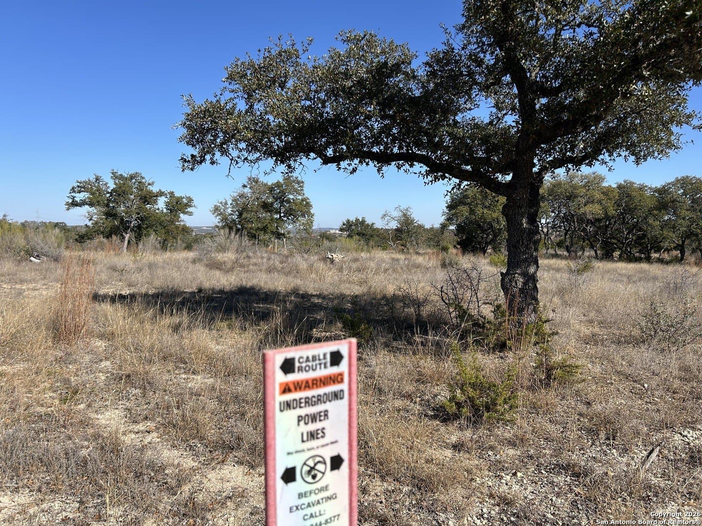 5.01 acres in Kerr County - photo 9
