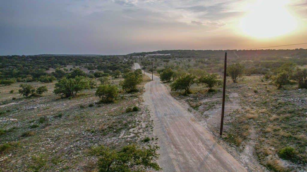183 acres in Kimble County gallery image 3