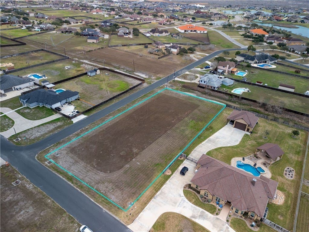 1.02 acres in Nueces County gallery image 4