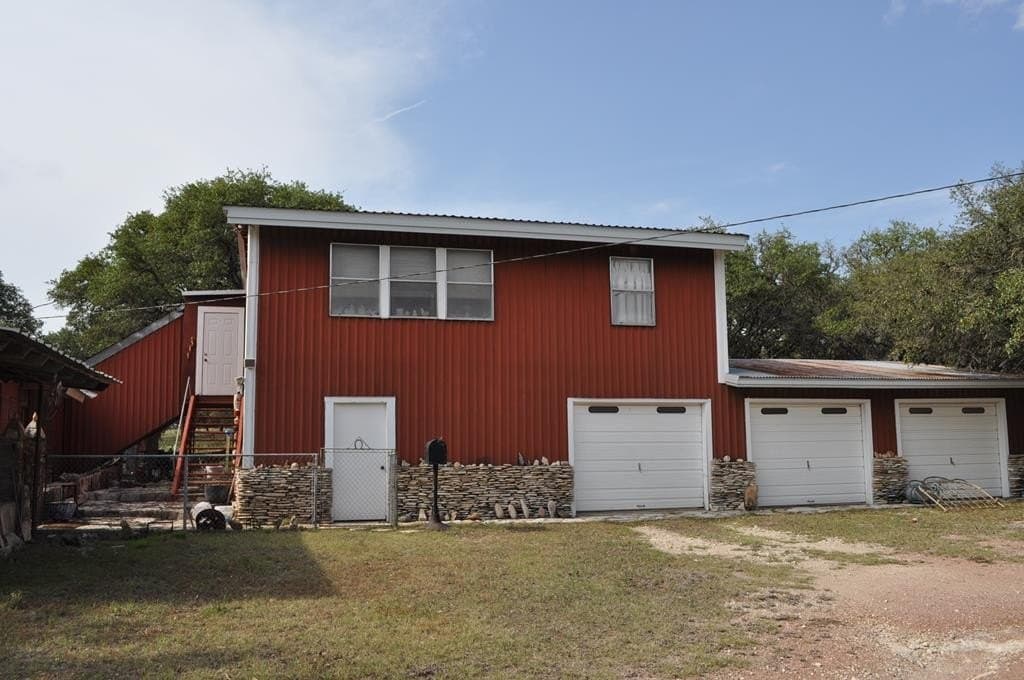 157 acres in Kimble County - photo 10