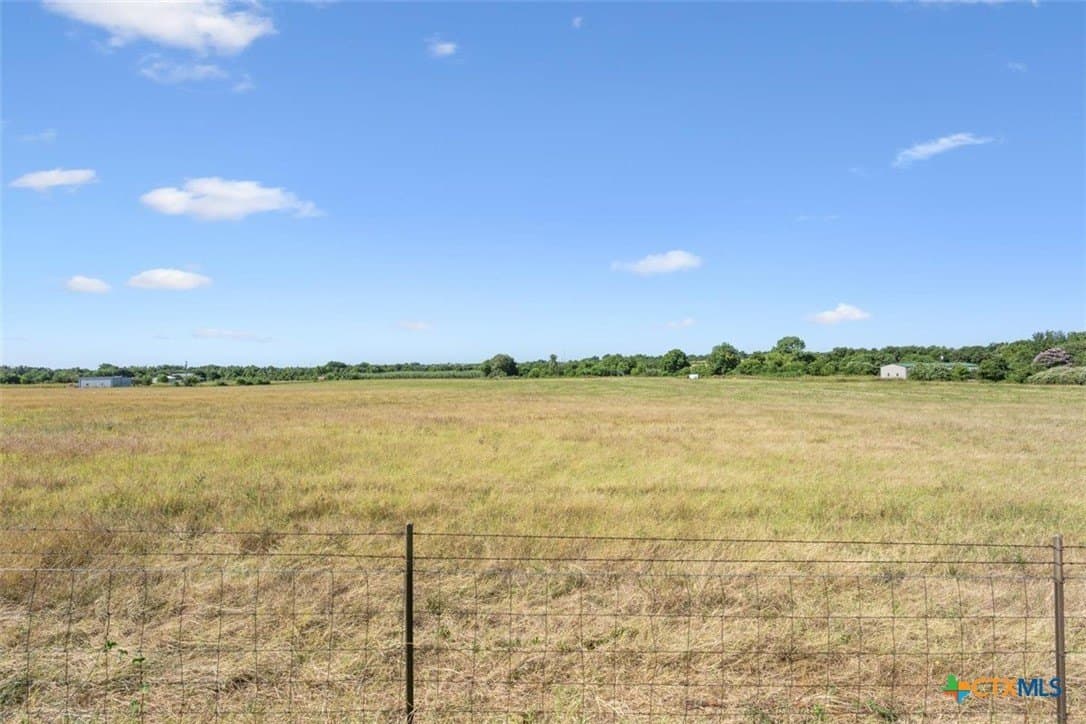 31.25 acres in Bell County - photo 10