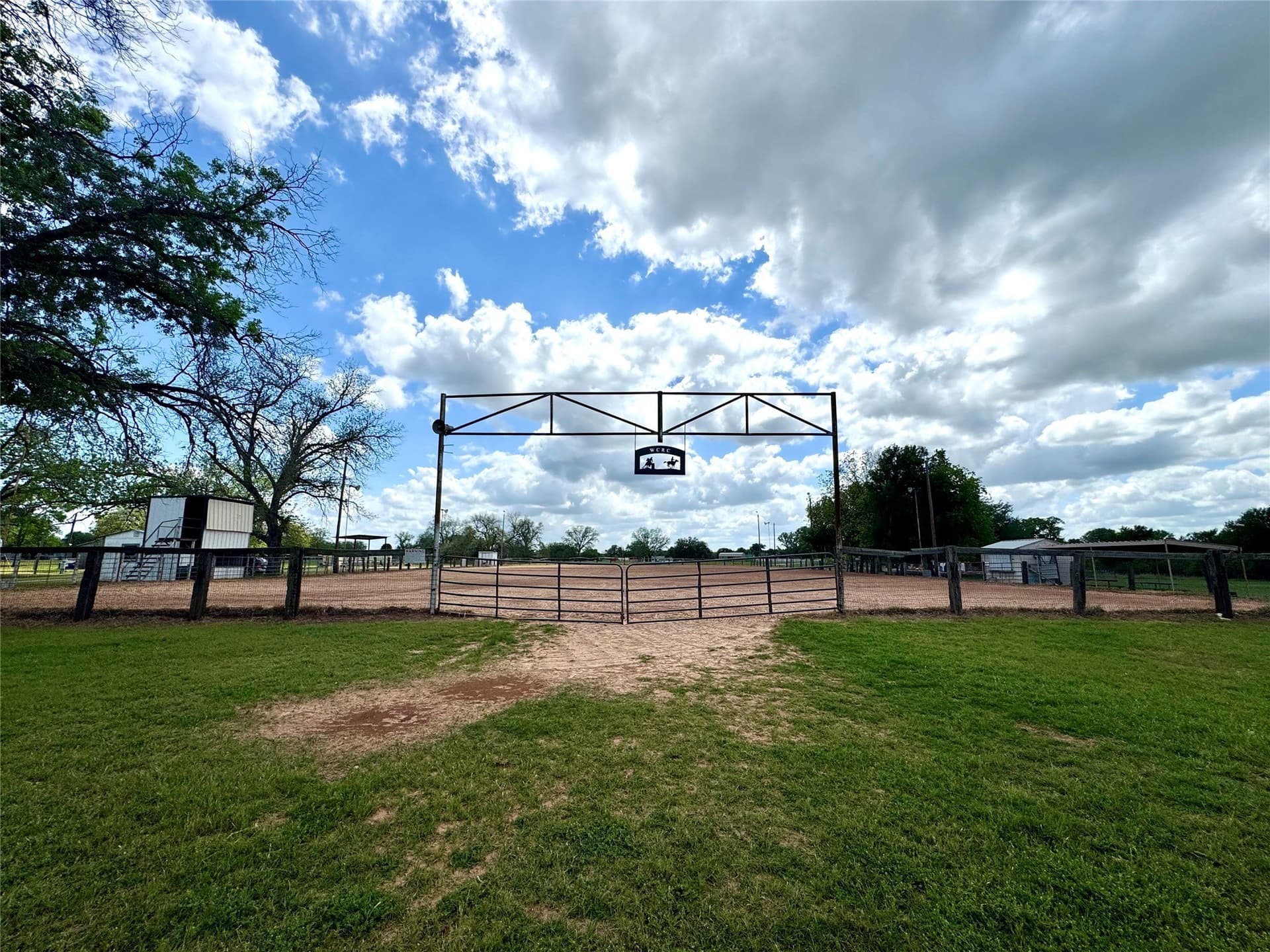 101.8 acres in Parker County gallery image 3