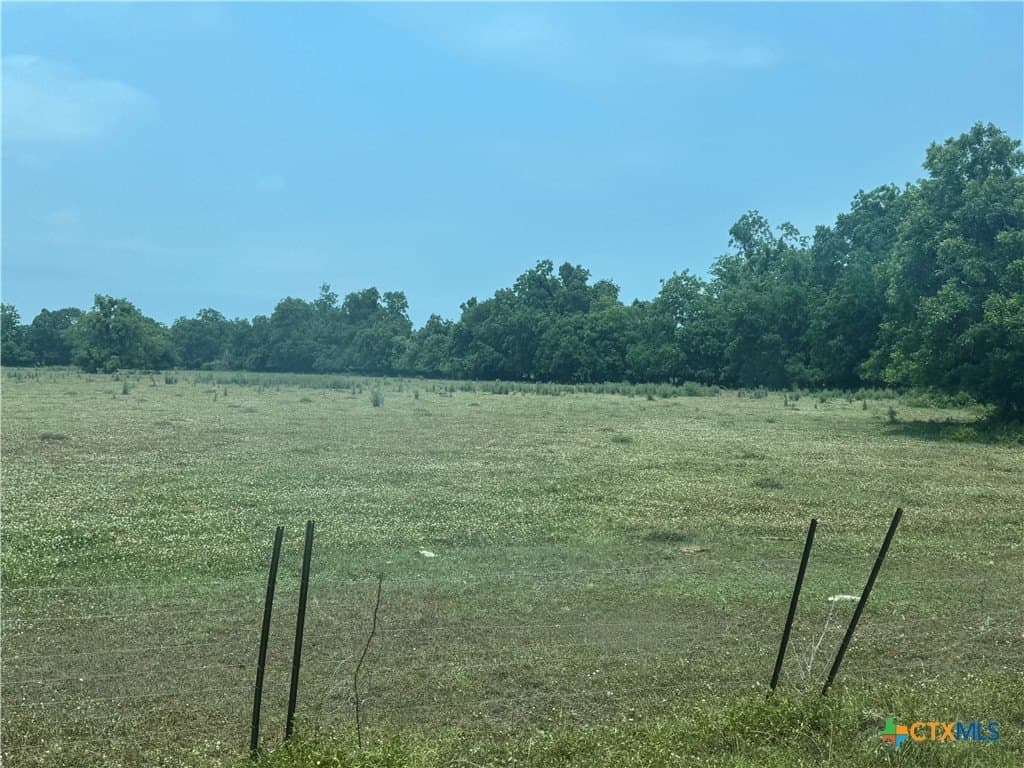 25.15 acres in Wharton County