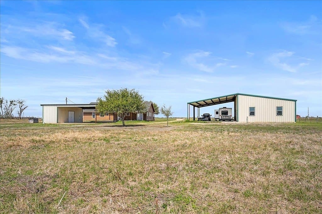 5 acres in Fayette County - photo 14