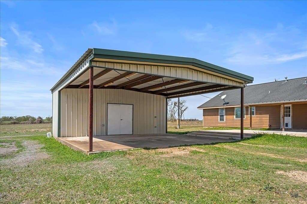 5 acres in Fayette County - photo 15