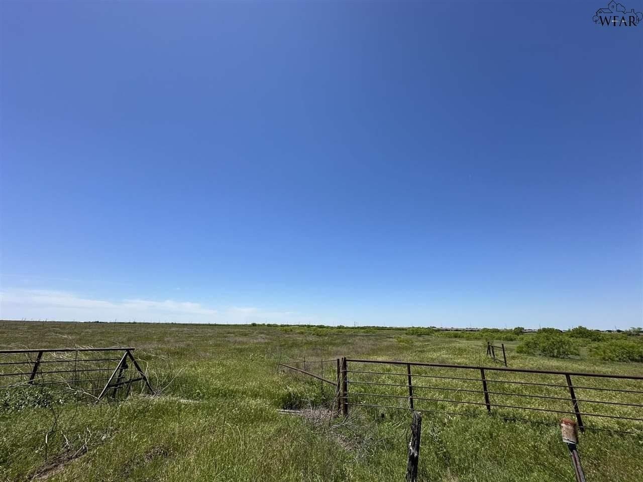 6.63 acres in Wichita County - photo 5