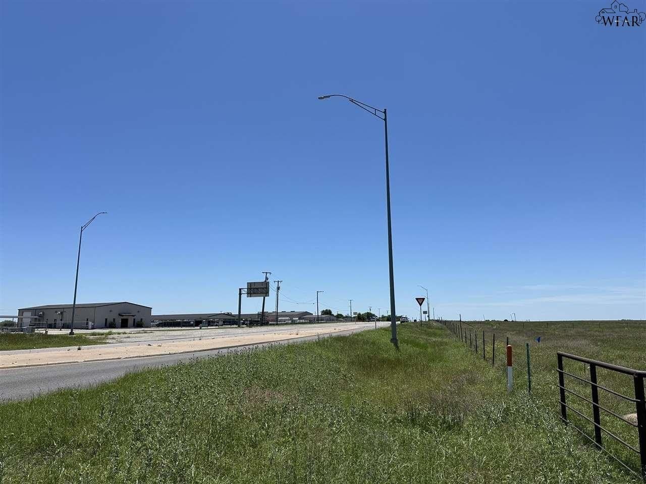 6.63 acres in Wichita County - photo 8