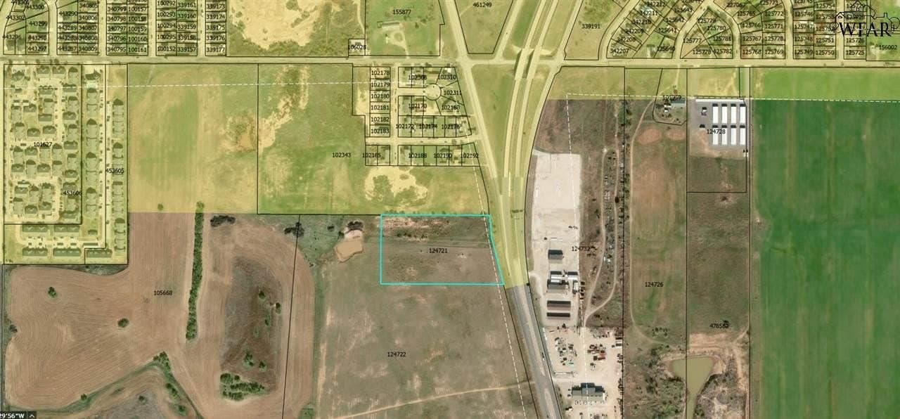 6.63 acres in Wichita County