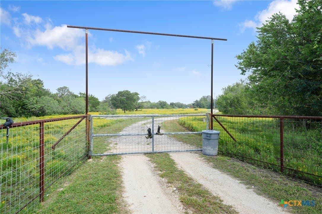 13.86 acres in Caldwell County - photo 38