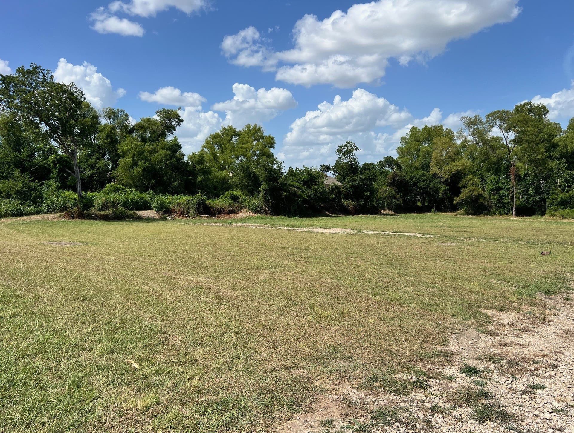 1 acres in McLennan County gallery image 3