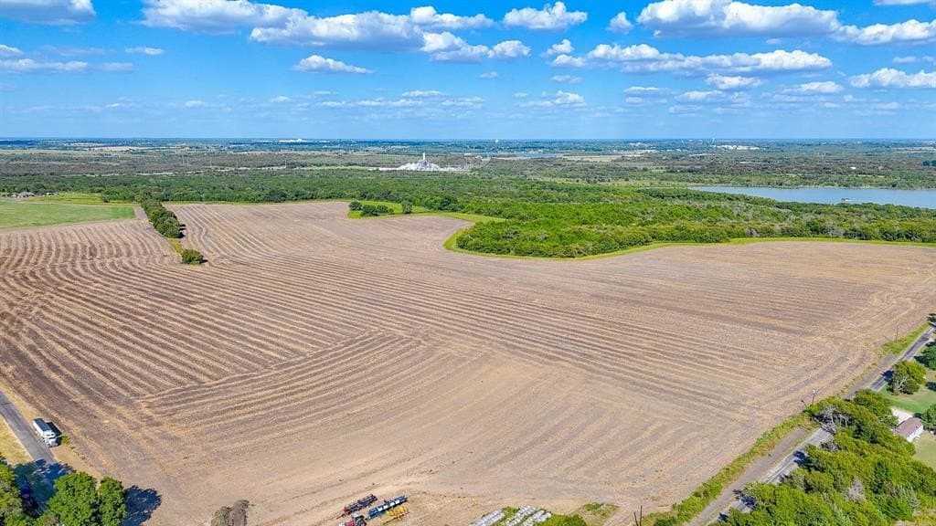 28.16 acres in Ellis County gallery image 3