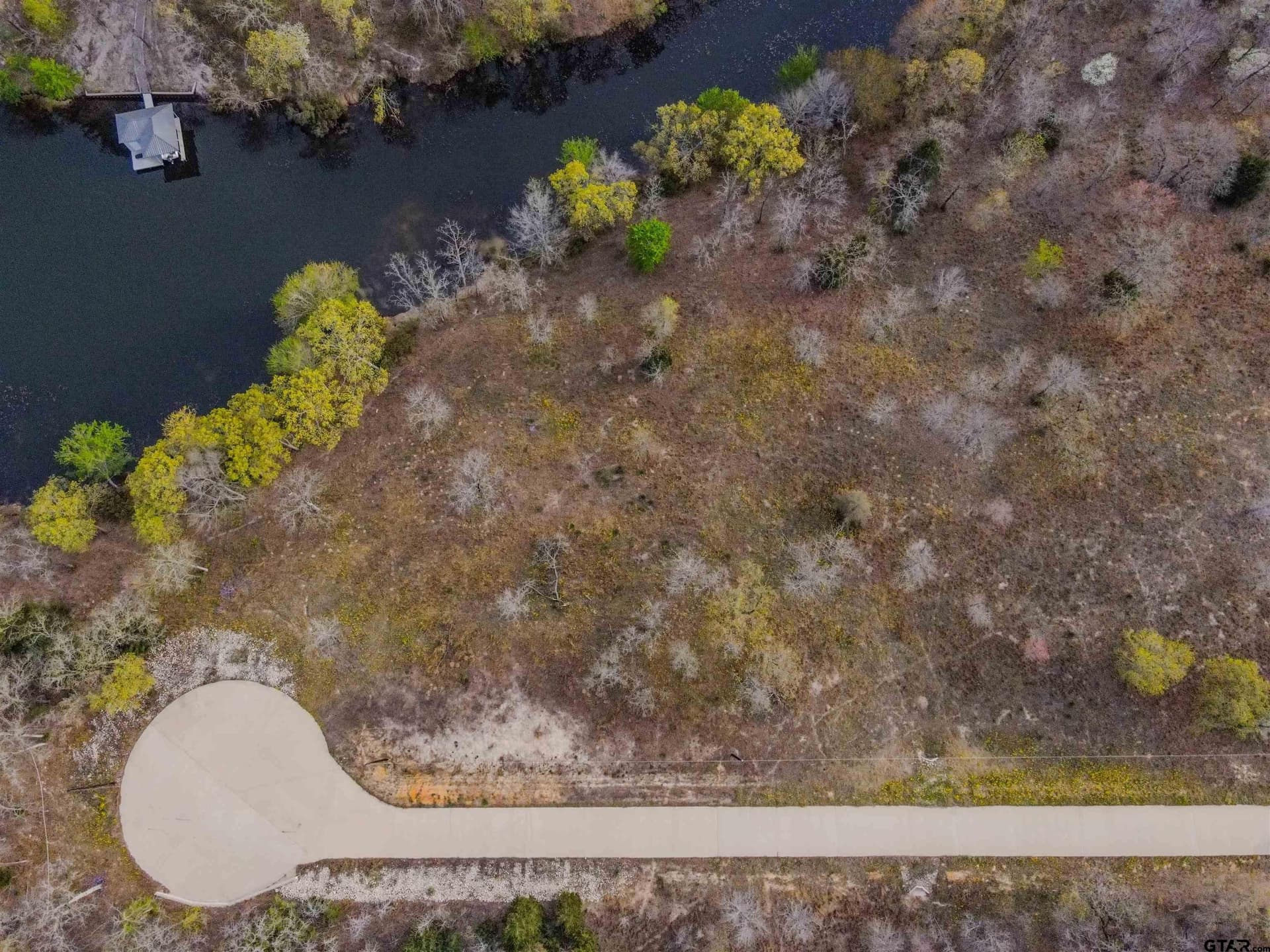 0.81 acres in Henderson County - photo 12