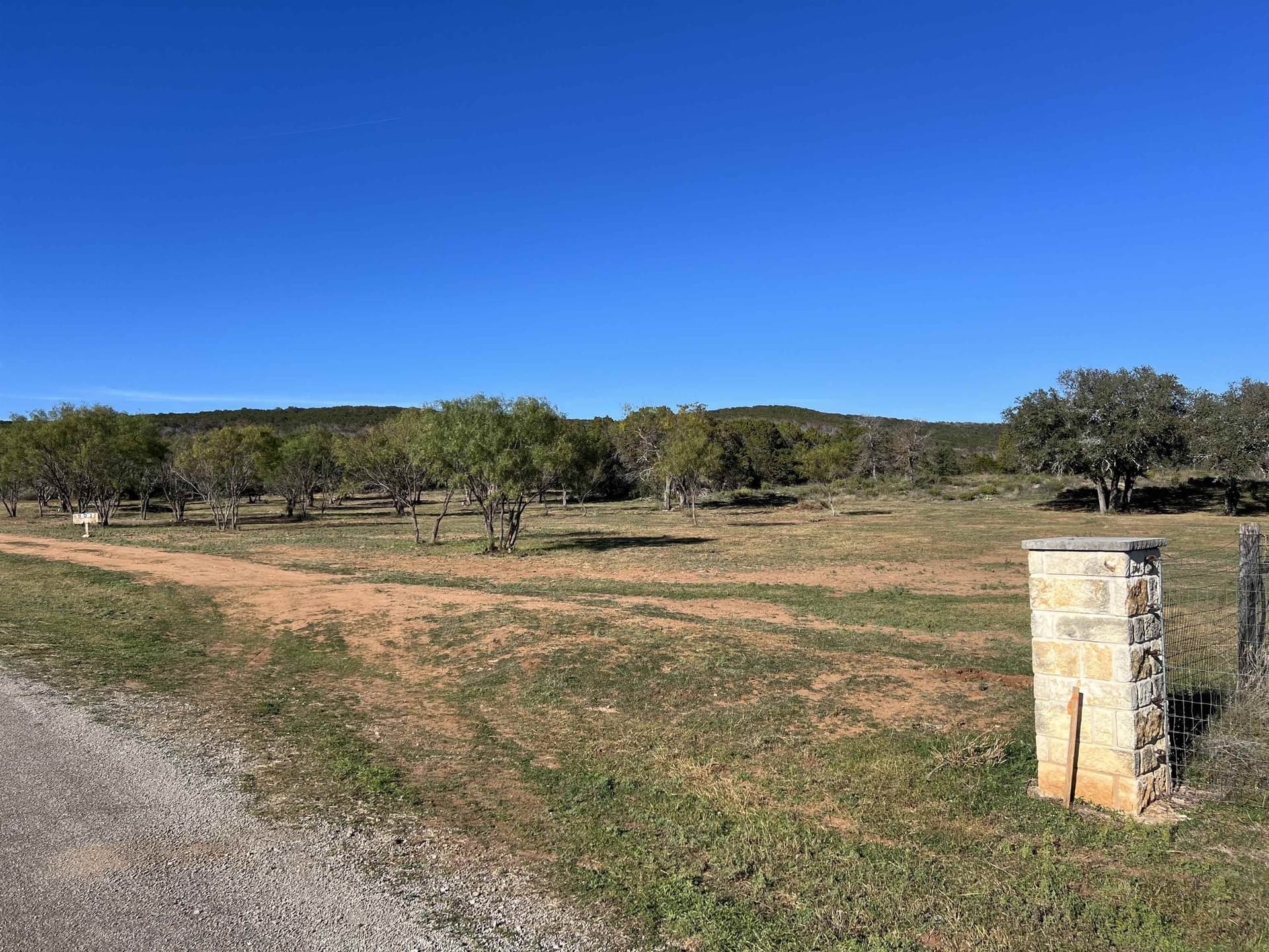 5 acres in Llano County