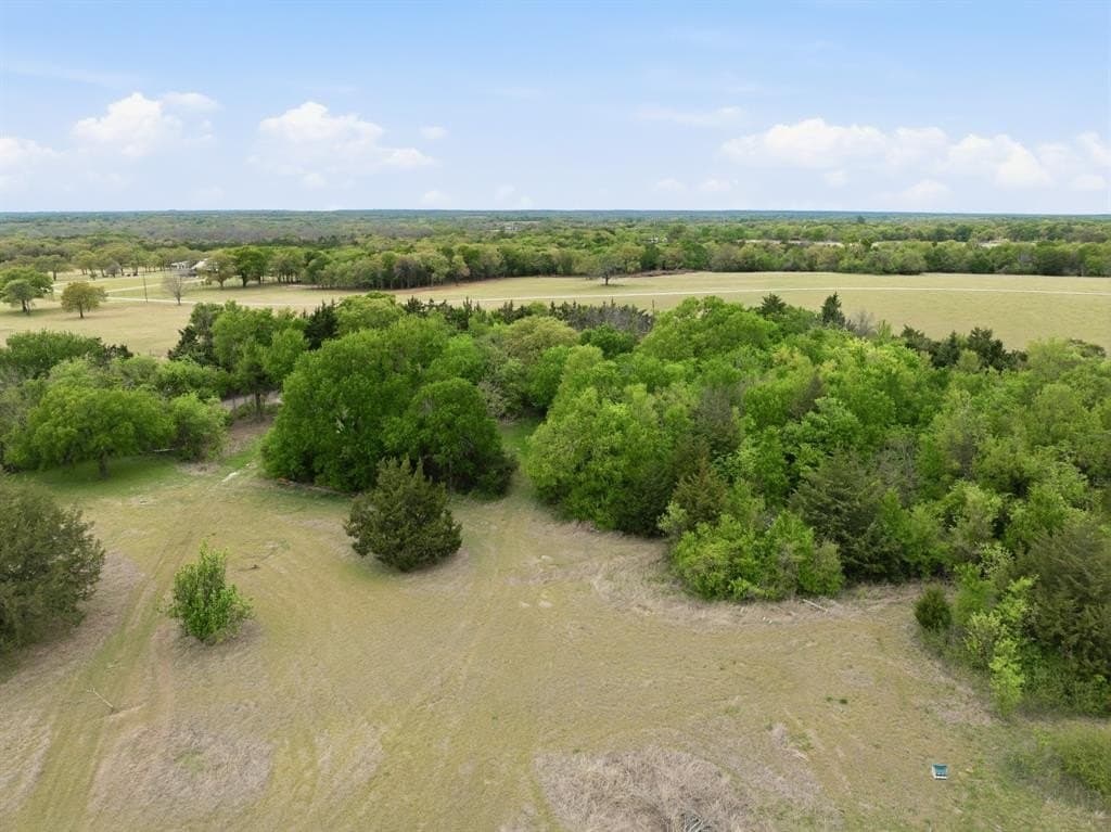 5.03 acres in Hill County gallery image 2