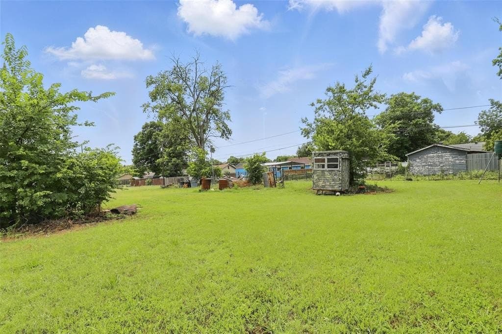 0.45 acres in Tarrant County gallery image 4