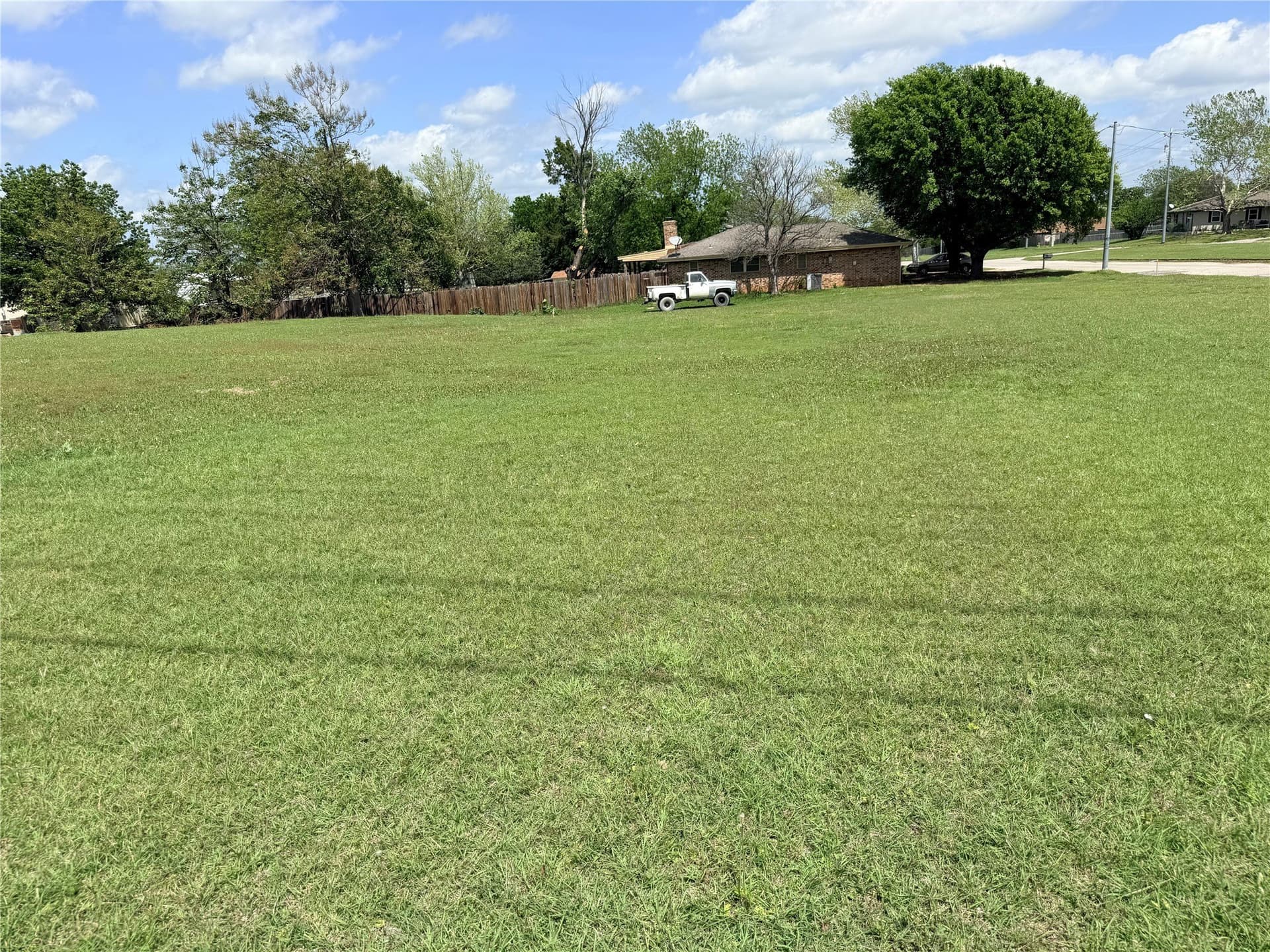 0.32 acres in Montague County