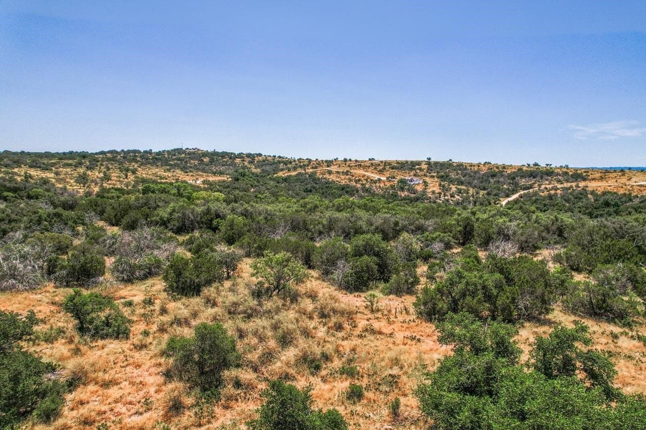 4 acres in Burnet County gallery image 3