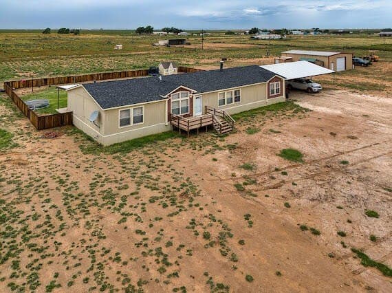 11 acres in Hockley County