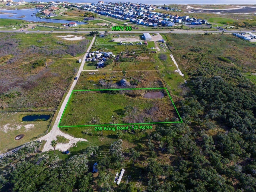 1.25 acres in Aransas County gallery image 3