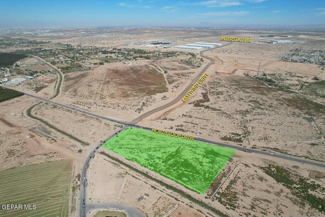 5 acres in El Paso County
