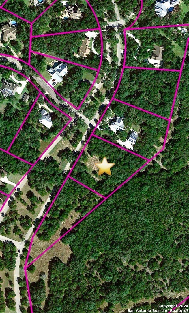 1.71 acres in Comal County - photo 4