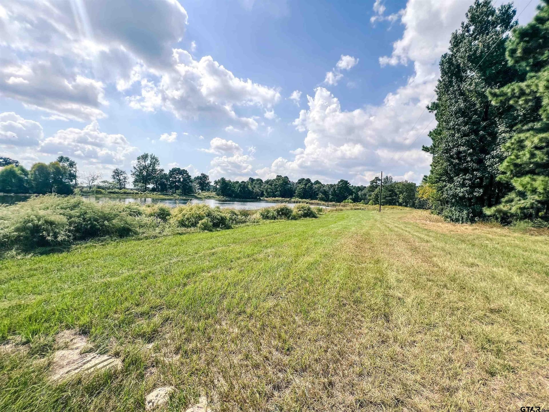 20.4 acres in Camp County