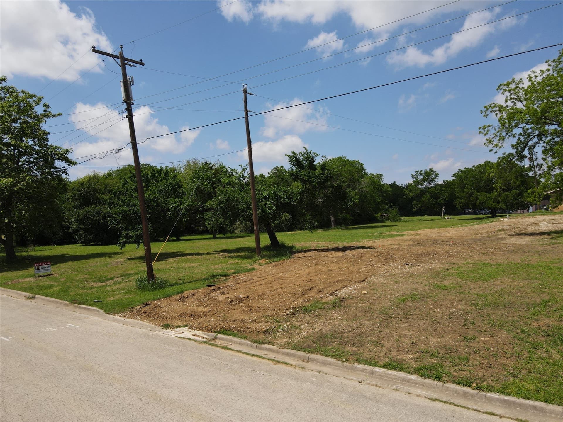 0.22 acres in Cooke County - photo 10