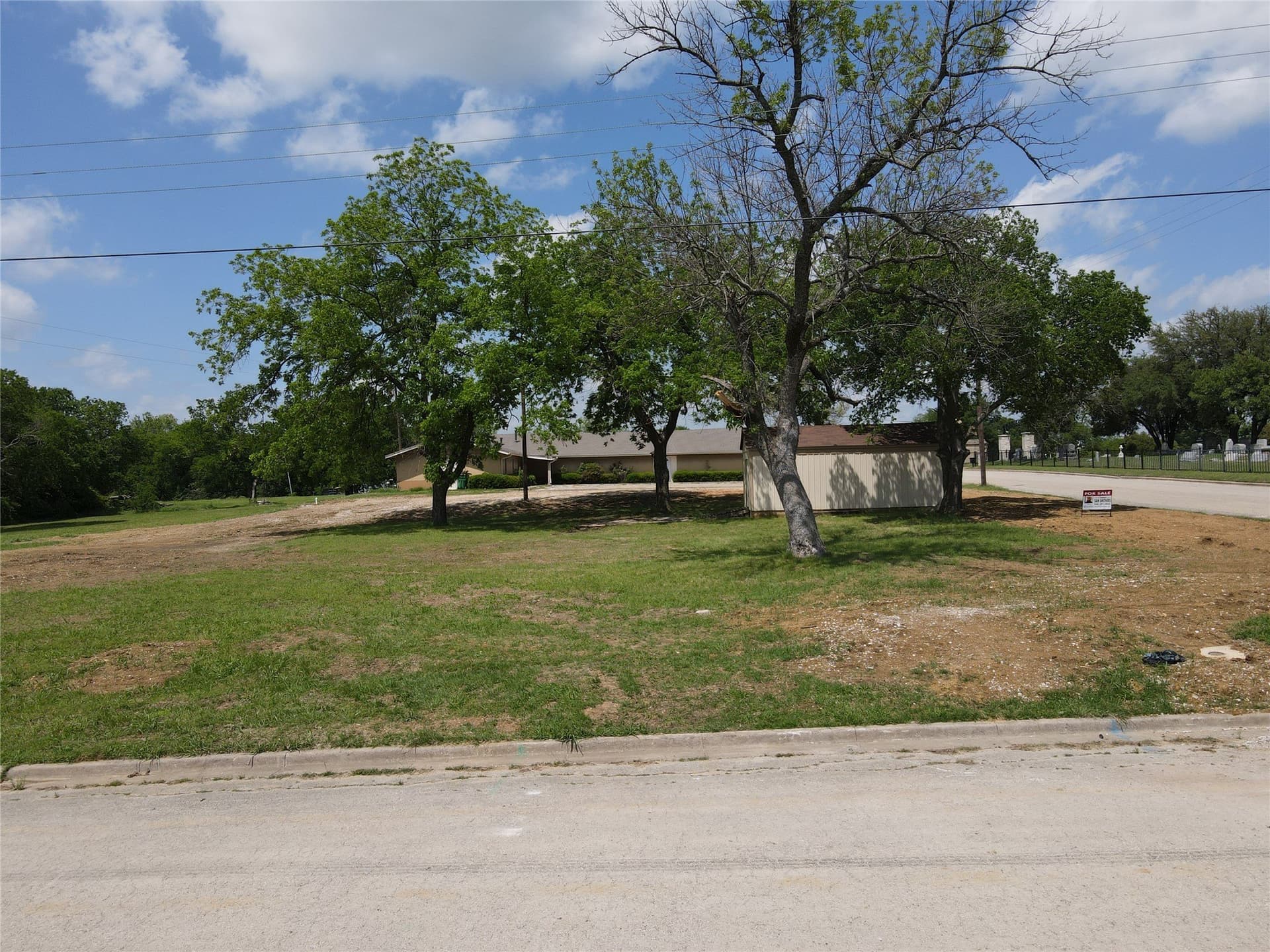 0.22 acres in Cooke County - photo 6
