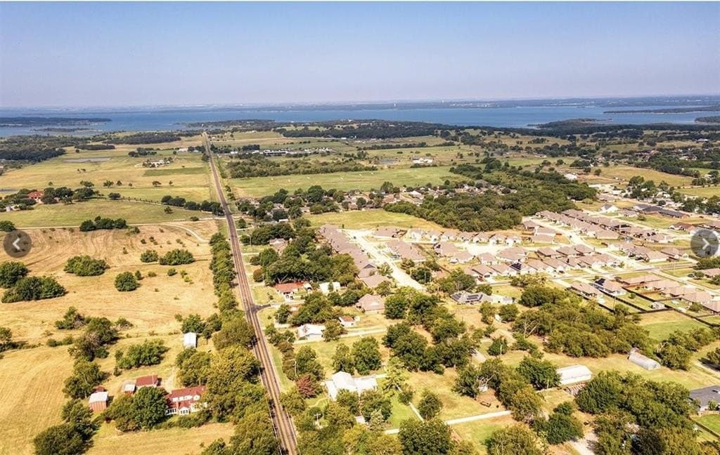 0.25 acres in Denton County gallery image 4