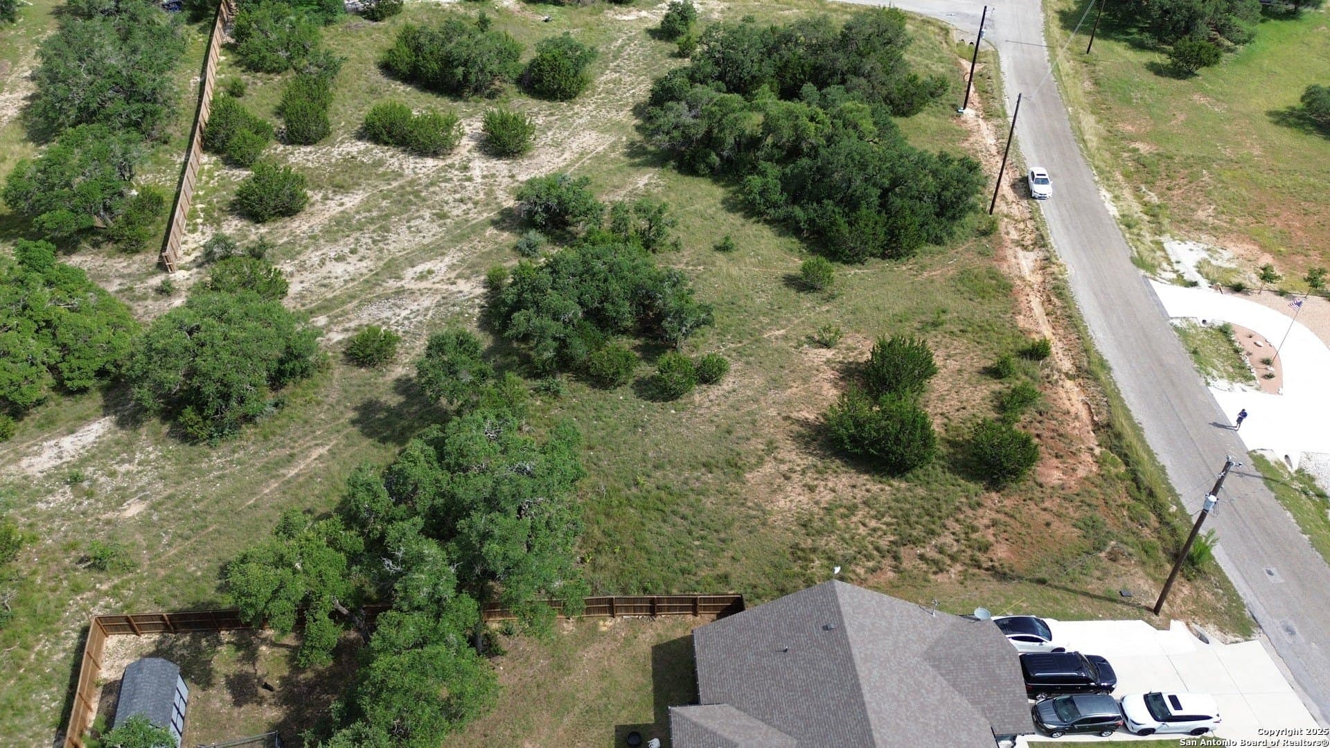 0.39 acres in Blanco County gallery image 4