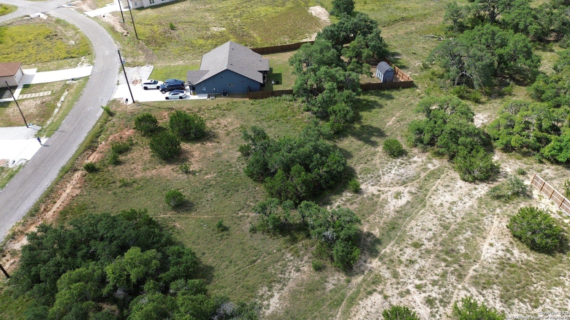0.39 acres in Blanco County gallery image 3
