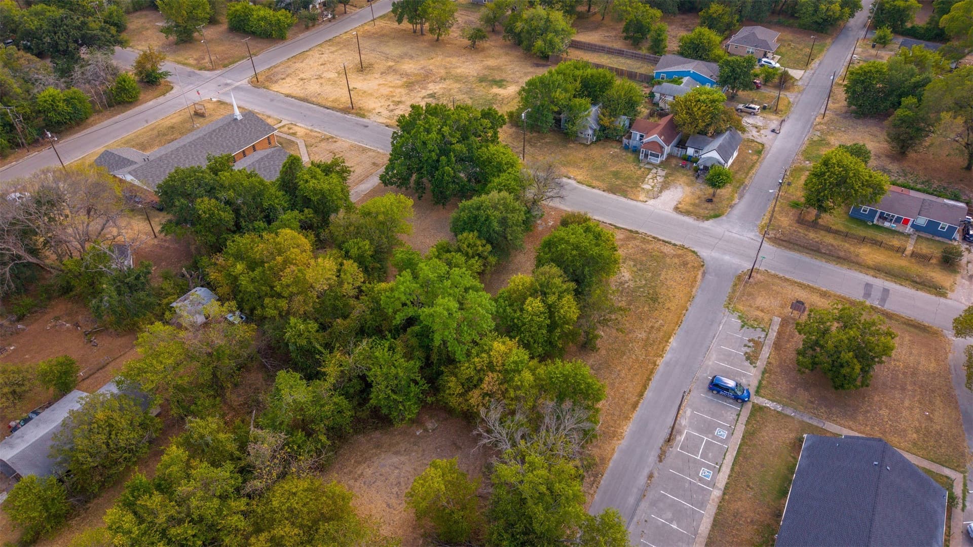0.13 acres in Navarro County - photo 14