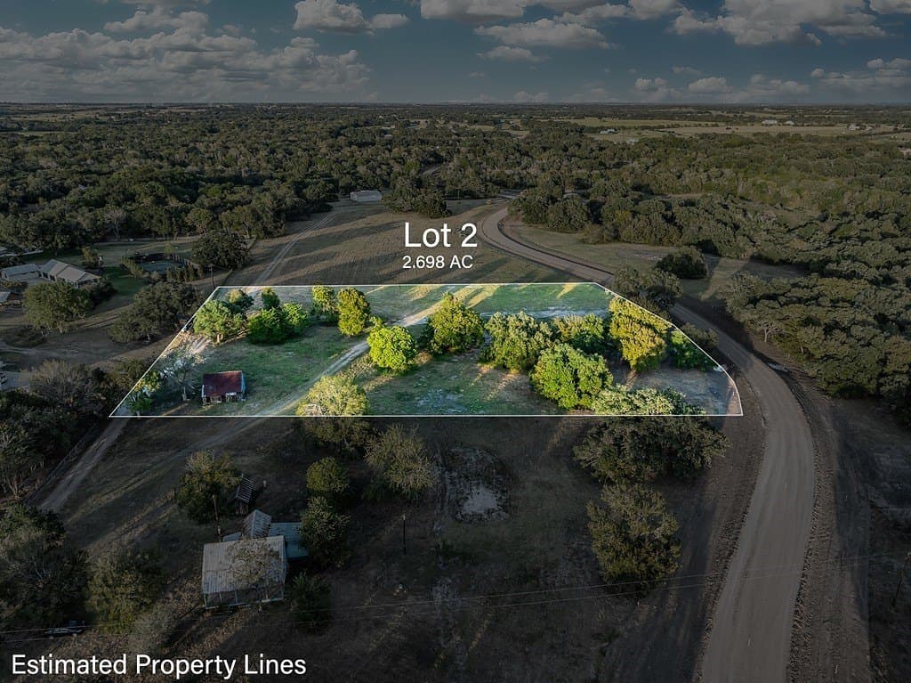 2.7 acres in Fayette County - photo 2