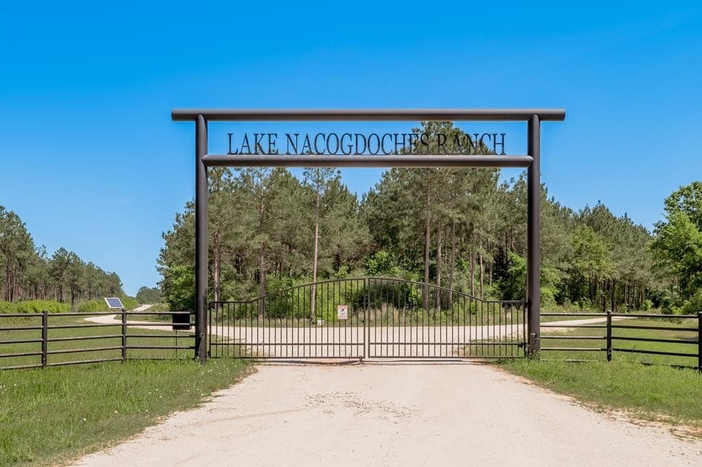 10.13 acres in Texas County gallery image 2