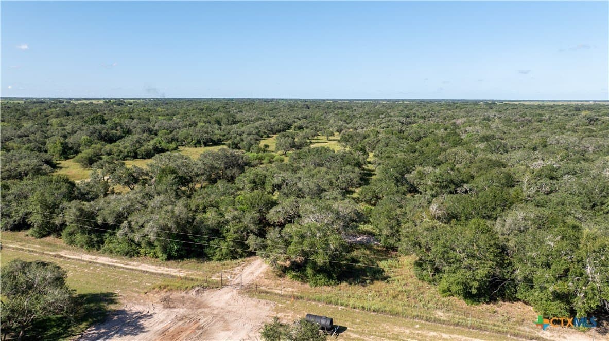 50 acres in Victoria County - photo 11