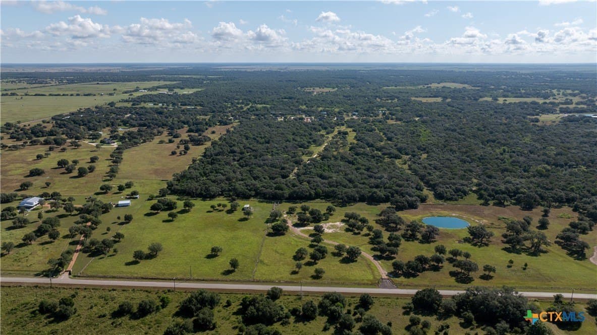 50 acres in Victoria County featured view